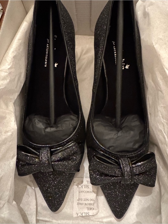 Farylrobin Shoes - Farylrobin Anthropologie Black Glitter Pointed Bow Heels Size 37 NWT